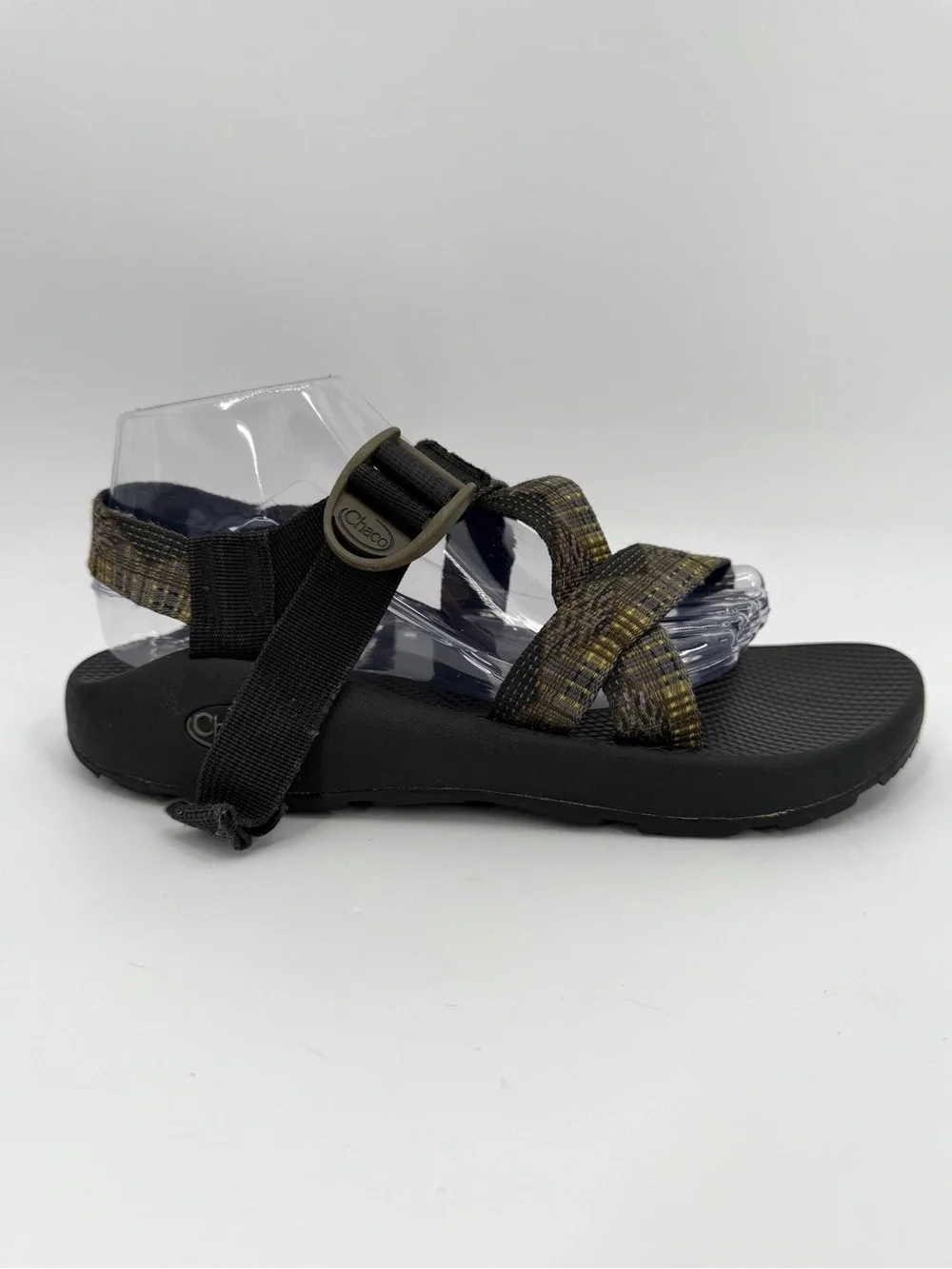 Chacos Sandals Mens 9 Z1 Adjustable Strap Hiking Rugged Open Toe Outdoors READ